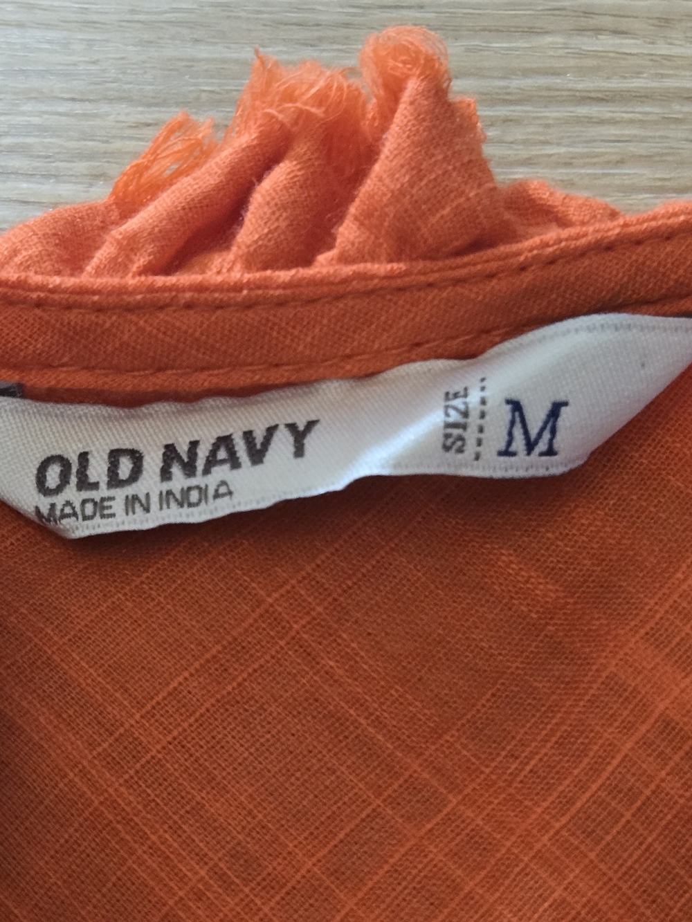 Old Navy Ruffle Scoop Neck Top - Picture 3 of 6